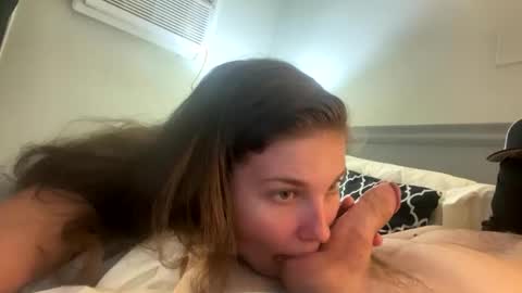 deepthroatqueen33 online show from 10/08/25, 11:02