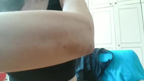 KamiDevi online show from 04/25/26, 11:35