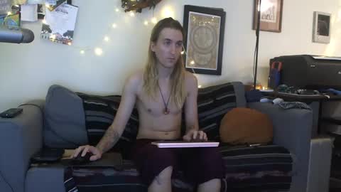 definatelyvegan online show from 10/12/25, 09:36