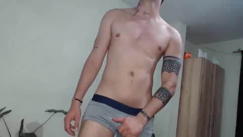 deibi22 online show from 11/29/25, 05:10