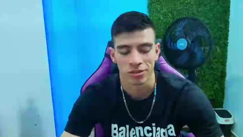 Snapshot of deiby_baby chatting on 01/17/25, 04:39 DEIBY online show from 01/17/25, 04:39