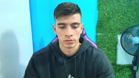 Snapshot of deiby_baby chatting on 01/28/25, 04:29 DEIBY online show from 01/28/25, 04:29