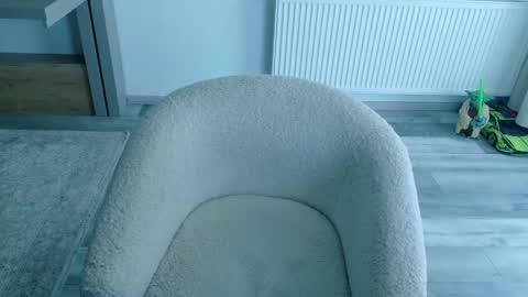 Snapshot of deidi_sweet chatting on 06/09/26, 09:21 Di online show from 06/09/26, 09:21