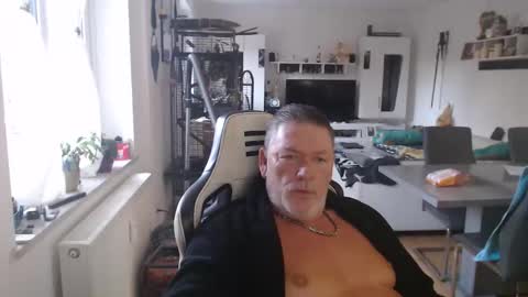 deinprinz2312 online show from 09/16/25, 05:08