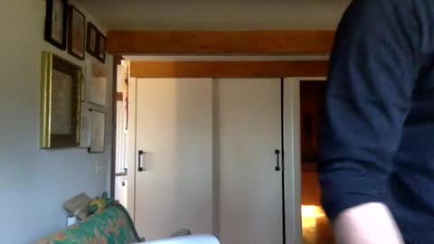 Hermes online show from 02/03/25, 09:19