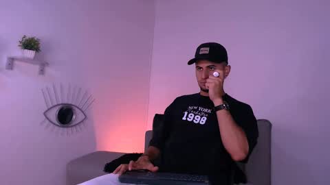  DEIVY  online show from 02/23/25, 11:36