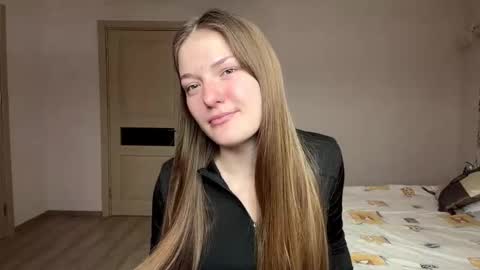 Mila online show from 02/12/26, 07:47