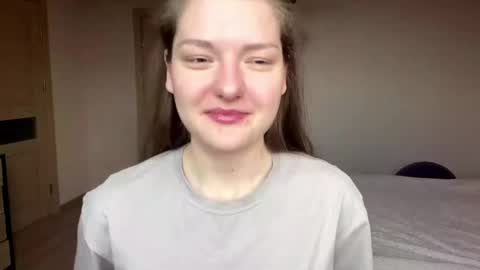 Mila online show from 04/13/26, 11:16