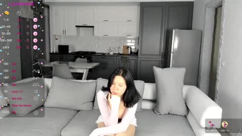 Snapshot of delannaspritz chatting on 02/18/25, 02:05 Lana online show from 02/18/25, 02:05