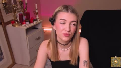 Snapshot of delcieodoherty chatting on 10/29/25, 08:32 Adla online show from 10/29/25, 08:32