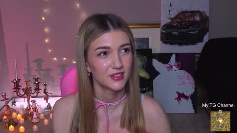 Snapshot of delcieodoherty chatting on 11/15/25, 08:27 Adla online show from 11/15/25, 08:27