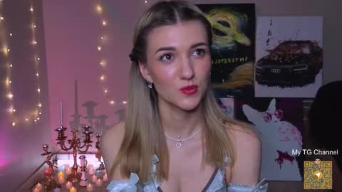 Snapshot of delcieodoherty chatting on 11/16/25, 08:25 Adla online show from 11/16/25, 08:25