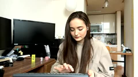 Marry online show from 04/01/26, 01:17