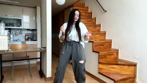 Marry online show from 04/08/26, 02:11