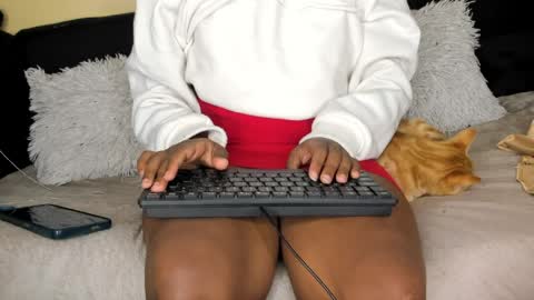 deli_la online show from 04/06/26, 04:46