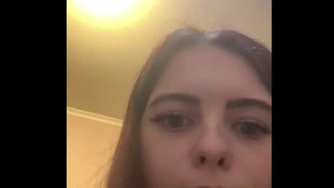 Kiki online show from 04/04/26, 05:32