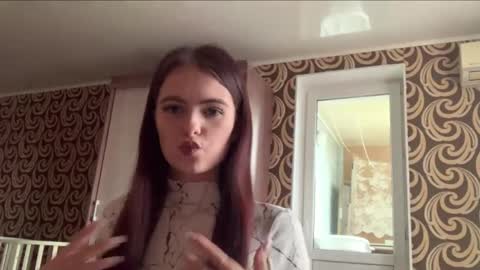 Kiki online show from 04/12/26, 02:00