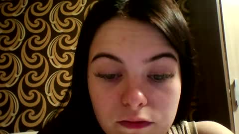Snapshot of deliciastombaugh chatting on 07/19/26, 05:11 Kiki online show from 07/19/26, 05:11