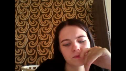 Snapshot of deliciastombaugh chatting on 07/20/26, 06:17 Kiki online show from 07/20/26, 06:17