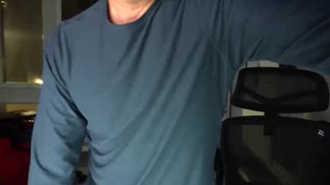 delicioso4u online show from 12/04/25, 06:55