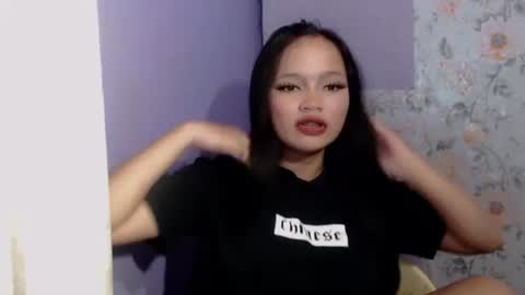 Snapshot of delicious_hanna17 chatting on 02/02/26, 01:21 delicious_hanna17 online show from 02/02/26, 01:21