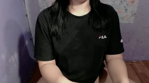 Snapshot of delicious_hanna17 chatting on 02/06/26, 06:00 delicious_hanna17 online show from 02/06/26, 06:00