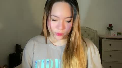 Snapshot of delicious_iya69 chatting on 02/24/25, 09:31 iyalicious online show from 02/24/25, 09:31