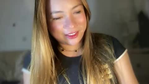 Snapshot of delicious_iya69 chatting on 09/21/25, 07:48 iyalicious online show from 09/21/25, 07:48