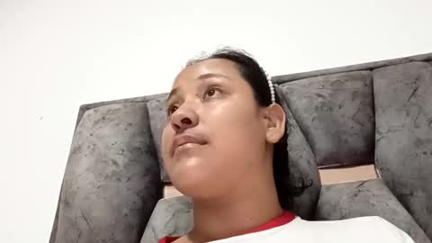 Sarah online show from 05/20/26, 02:07