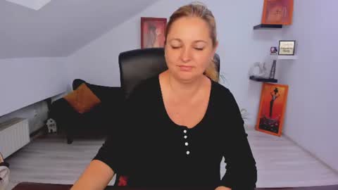 DeliciousLolly online show from 06/15/26, 03:31