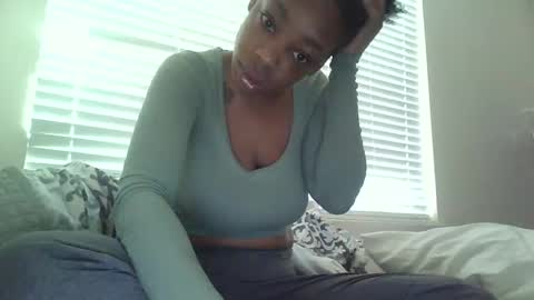 delightfuldark online show from 02/16/25, 04:21