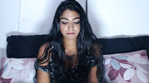 Snapshot of delilah_blazee chatting on 01/23/25, 05:52 Delilah Blaze online show from 01/23/25, 05:52