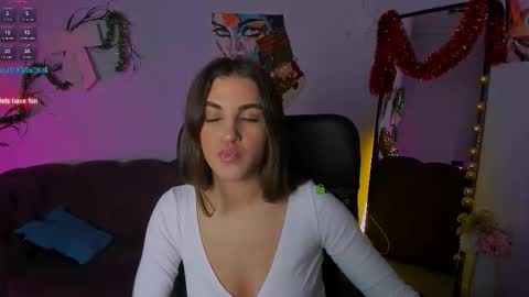 Snapshot of delina_rey chatting on 01/08/26, 06:54 Deli online show from 01/08/26, 06:54