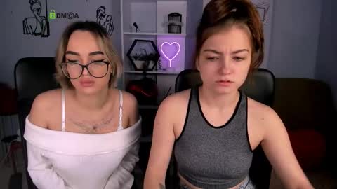 Snapshot of delina_rey chatting on 01/13/26, 06:51 Deli online show from 01/13/26, 06:51