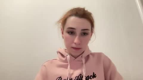 Snapshot of deliverysmile chatting on 12/19/24, 03:40 Delivery online show from 12/19/24, 03:40