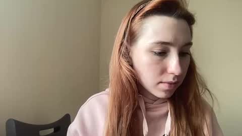 Snapshot of deliverysmile chatting on 12/18/25, 10:10 Delivery online show from 12/18/25, 10:10