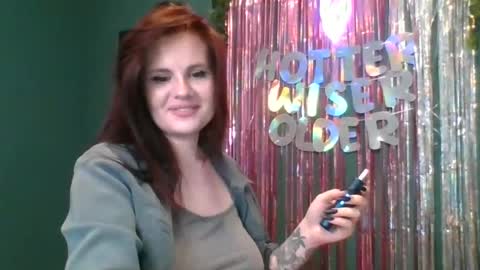 dellacrush_ online show from 02/12/25, 10:14