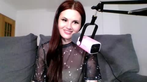 dellacrush_ online show from 03/12/25, 09:03