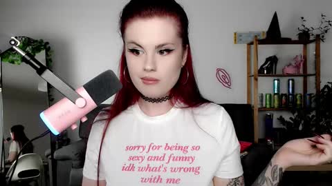 dellacrush_ online show from 09/23/25, 05:38