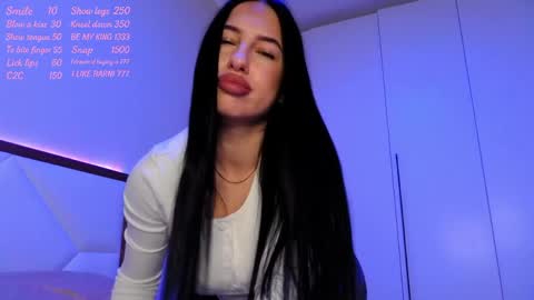 delly_love online show from 03/12/26, 08:48