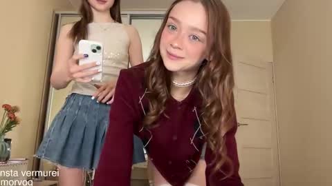 Delora online show from 09/29/25, 02:16