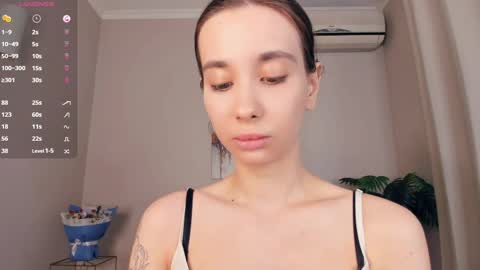 Eliza online show from 04/15/26, 01:07