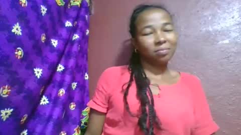 Snapshot of delphin774164 chatting on 02/13/26, 06:37 delphin774164 online show from 02/13/26, 06:37