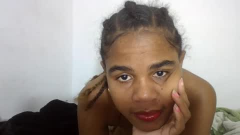 Snapshot of delphineee chatting on 07/06/26, 04:09 delphine online show from 07/06/26, 04:09