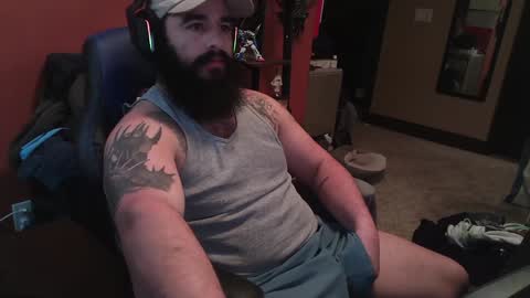 Snapshot of demaster13 chatting on 12/27/24, 04:43 DeMaster online show from 12/27/24, 04:43