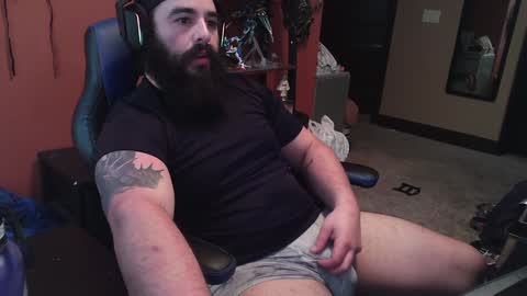 Snapshot of demaster13 chatting on 01/02/25, 10:55 DeMaster online show from 01/02/25, 10:55