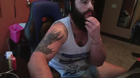 Snapshot of demaster13 chatting on 01/27/25, 05:15 DeMaster online show from 01/27/25, 05:15