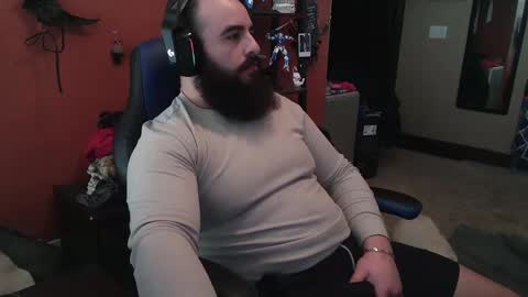 Snapshot of demaster13 chatting on 02/21/25, 11:43 DeMaster online show from 02/21/25, 11:43