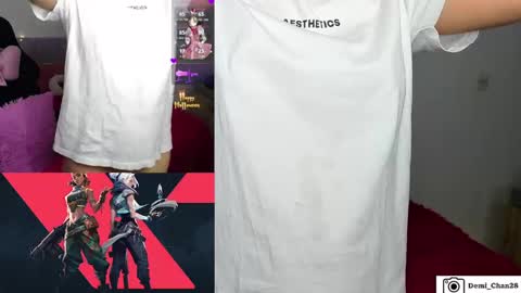 demiii online show from 10/30/25, 09:22