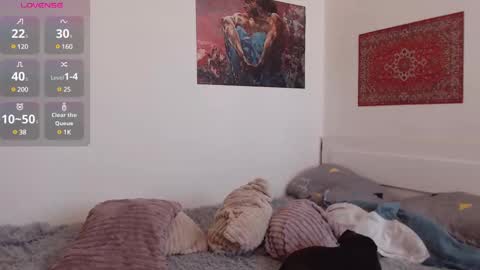 Demi. not your babybabebb and other shit online show from 02/20/25, 09:33